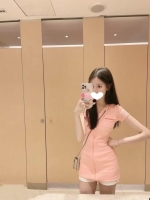 嬌小骨感氣質正妹【琪琪】