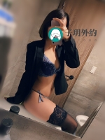 短髮酷酷的女孩 有人愛嗎