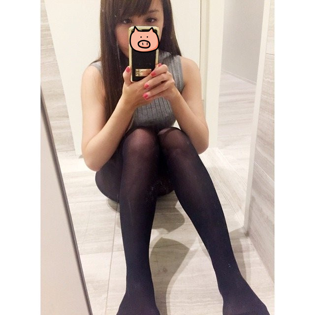 j (2).jpg