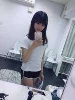 【小魚兒】價：￥6k 可愛學生妹