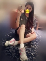 子玥外送茶賴fu688推出19歲處女粉嫩學生妹