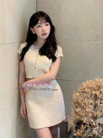 大三學生妹初次下海兼職【咘咘】