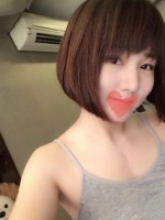 短髮很甜美的一位女生 前幾天報班