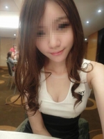 鄰家女孩型  清純 性格好相處 【笑笑】