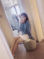 氣質溫柔  身材比列好 腿也很美