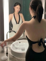 騷騷的御姐 價：1萬