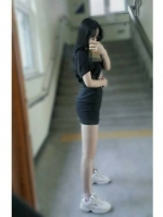 美眉很年輕剛出來兼差 外表清純瓜子臉